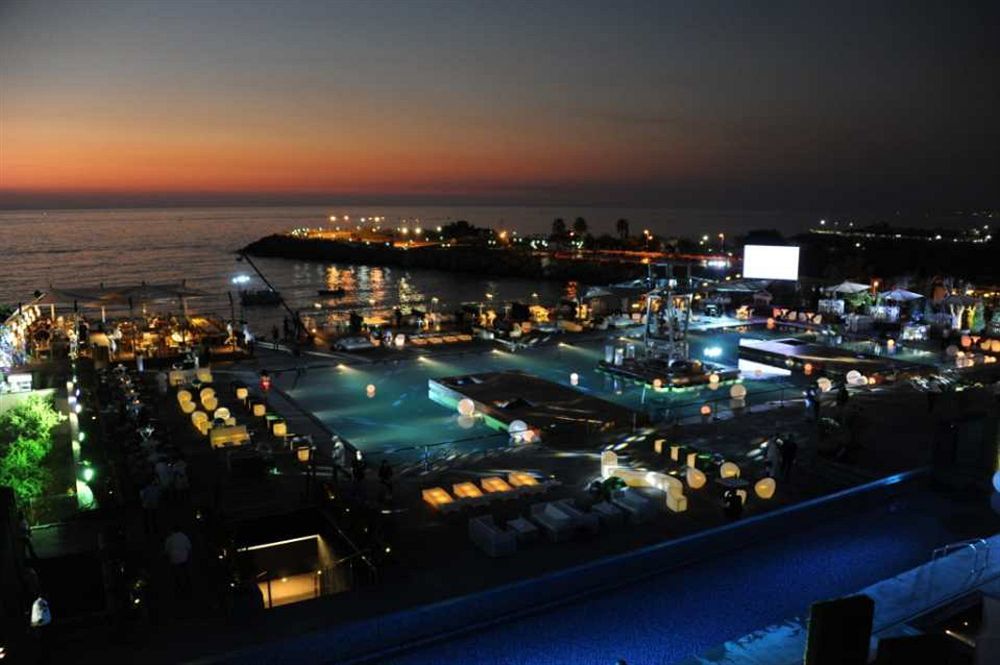 Veer Luxury Boutique Hotel & Beach Club Jounieh Eksteriør bilde