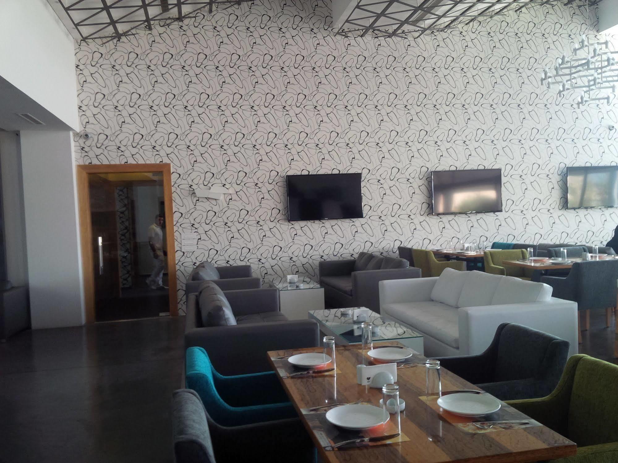 Veer Luxury Boutique Hotel & Beach Club Jounieh Eksteriør bilde